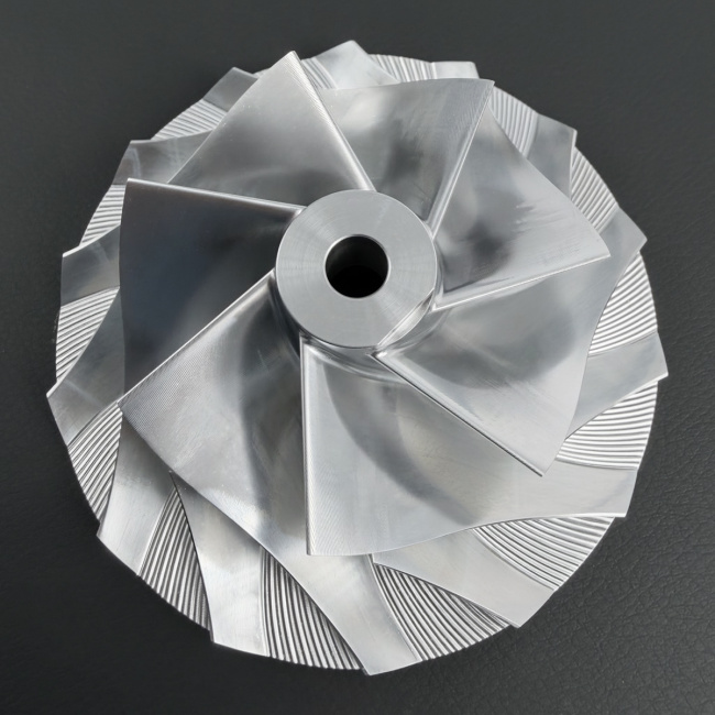 Rotor Billet HX55 67mm 7+7 Paletas Volvo FH13 para Turbina